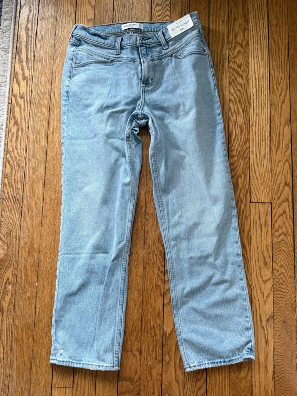 Abercrombie & Fitch The 90s Straight Jeans - Size 29 - NWT